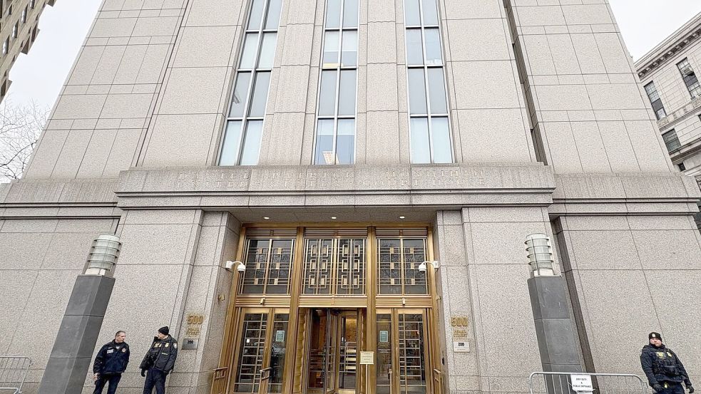 Das Gerichtsgebäude, in dem die Anhörung Maduros stattfand. Foto: Zhang Fengguo/XinHua/dpa