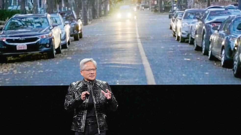 Nvidia will ab 2027 mit einem noch nicht benannten Partner Robotaxis auf die Straße bringen. Foto: John Locher/AP/dpa