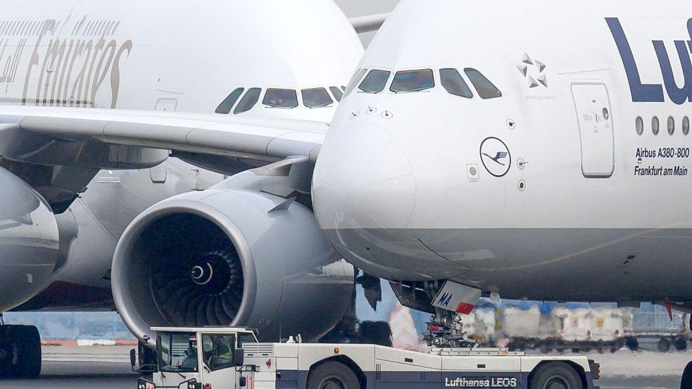 Acht Airbus A380 haben die Corona-Krise bei Lufthansa überlebt. Foto: Boris Roessler