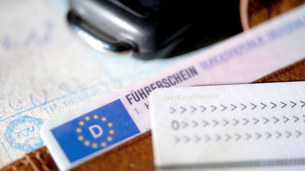 Nicht alle lassen das Auto stehen, obwohl der Führerschein entzogen wurden, wie eine Studie zeigt. (Symbolbild) Foto: Sven Hoppe