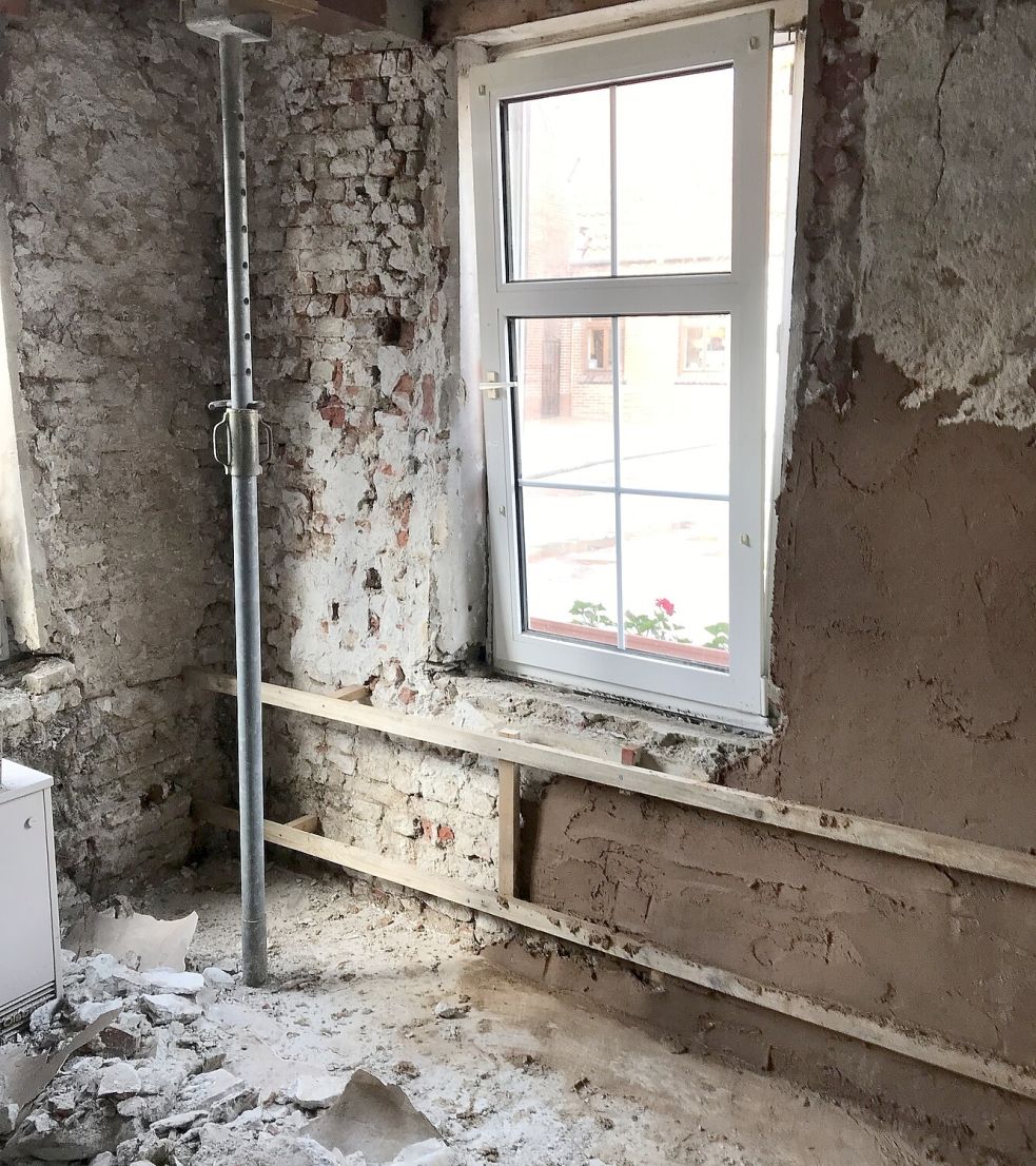 Die Wände des alten Hauses wurden beim Umbau freigelegt. Foto: privat