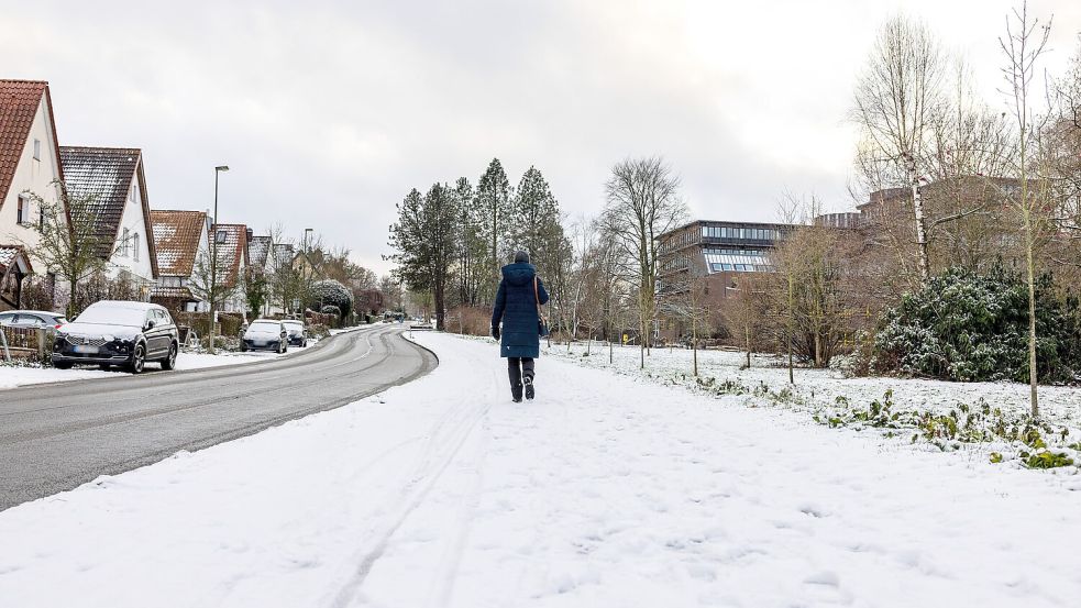 Schneespaziergang an der Albrechtstraße in Osnabrück. Foto: Denise Matthey