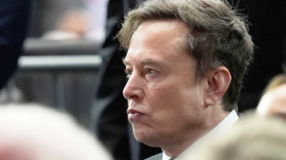 Schießt weiter gegen die britische Regierung: Techmilliardär Elon Musk. Foto: Julia Demaree Nikhinson/AP/dpa