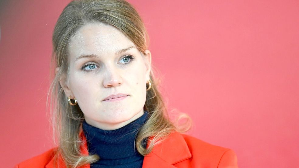 SPD-Fraktionsvize Sonja Eichwede sagt, die Identität der Flugreisenden müsse geklärt sein. (Archivfoto) Foto: Elisa Schu/dpa