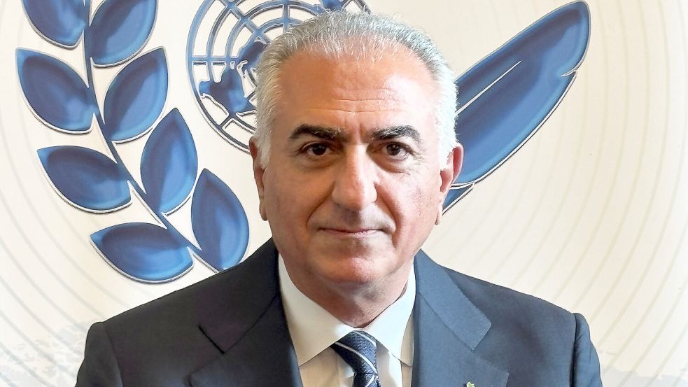 Reza Pahlavi, Sohn des 1979 aus dem Iran geflohenen Schahs, hofft auf eine Rückkehr in den Iran. Foto: dpa/Christiane Oelrich
