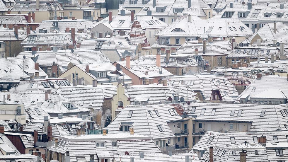 Schnee über Stuttgart: Auch in Baden-Württemberg werden deutlich höhere Heizkosten erwartet Foto: Marijan Murat