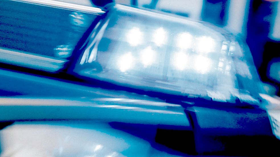 Erst ein Nagelband auf der Autobahn hat mehrere mutmaßlich Kriminelle in Rheine gestoppt. Angefangen hatte die Verfolgungsfahrt in Osnabrück. Foto: Michael Gründel