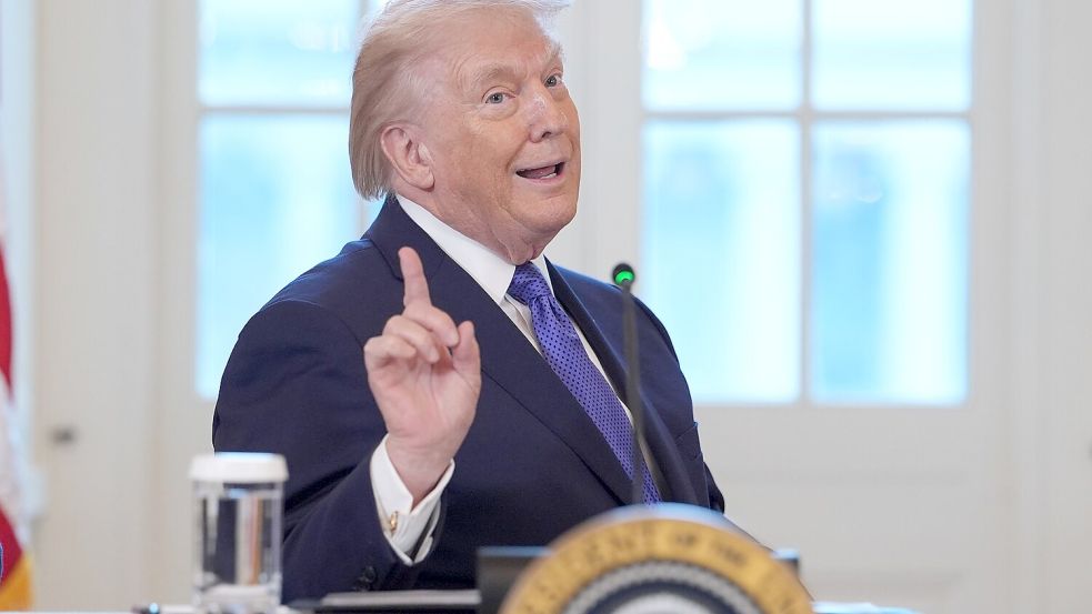 Trump bleibt bei seiner harten Linie: Der US-Präsident will Grönland. Foto: Evan Vucci/AP/dpa