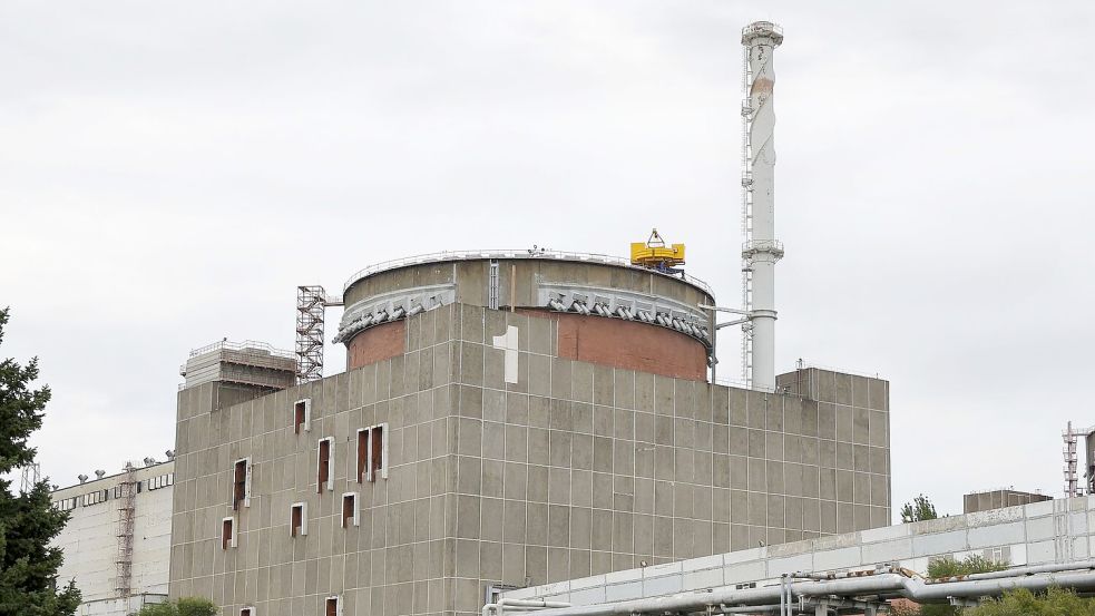 Das ukrainische Atomkraftwerk Saporischschja steht seit fast vier Jahren unter russischer Kontrolle und befindet sich nahe der Frontlinie. (Archivbild) Foto: Victor/Xinhua/dpa
