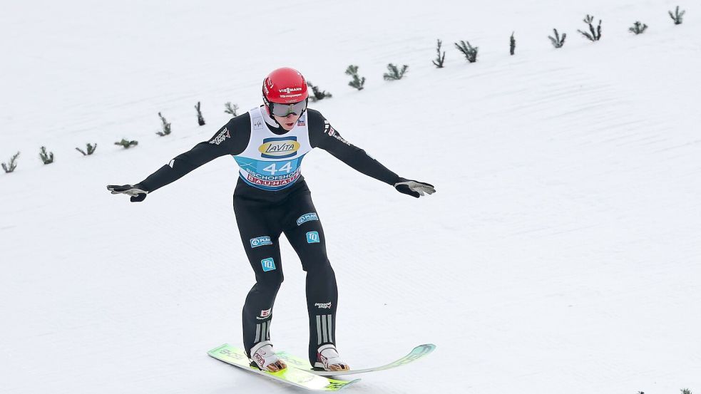Karl Geiger vergab in Japan eine große Chance. (Archivbild) Foto: Daniel Karmann