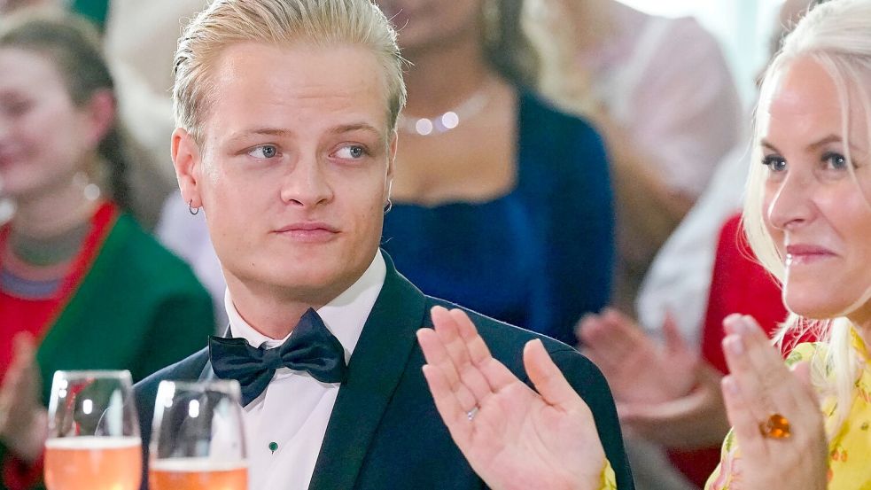 Kurz vor Prozessbeginn: Es gibt weitere Anklagepunkte gegen Marius Borg Høiby. (Archivfoto) Foto: Lise Aserud/NTB/dpa