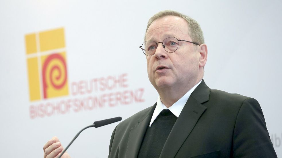 Bischof Bätzing steht für eine zweite Amtszeit als Vorsitzender der Bischofskonferenz nicht zur Verfügung. (Archivbild) Foto: Karl-Josef Hildenbrand