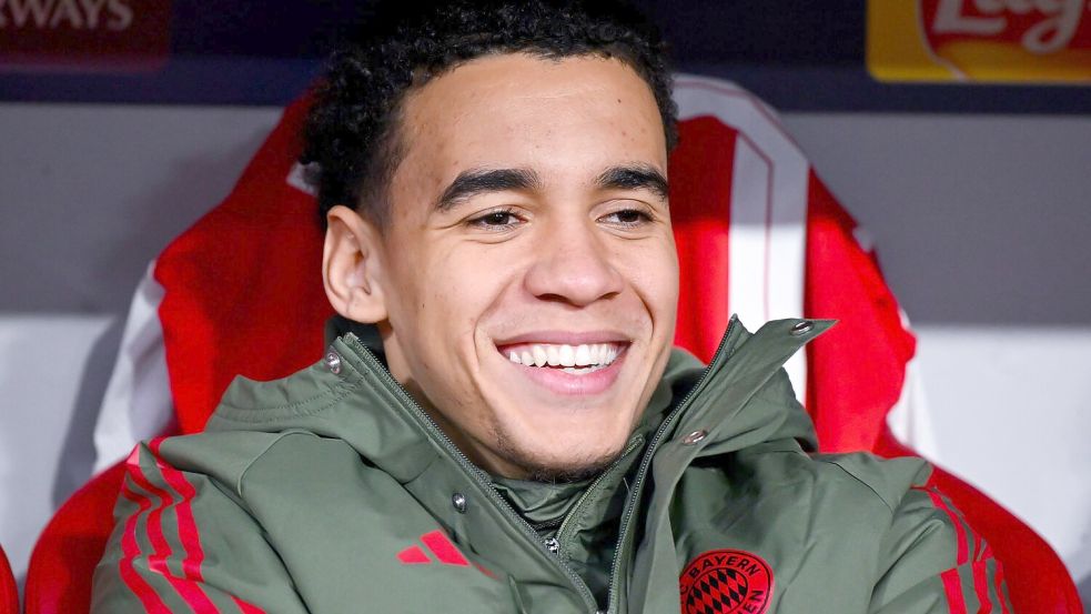 Jamal Musiala freut sich über seine Rückkehr in der Champions League - auch wenn es bei einem Bankplatz blieb. Foto: Sven Hoppe