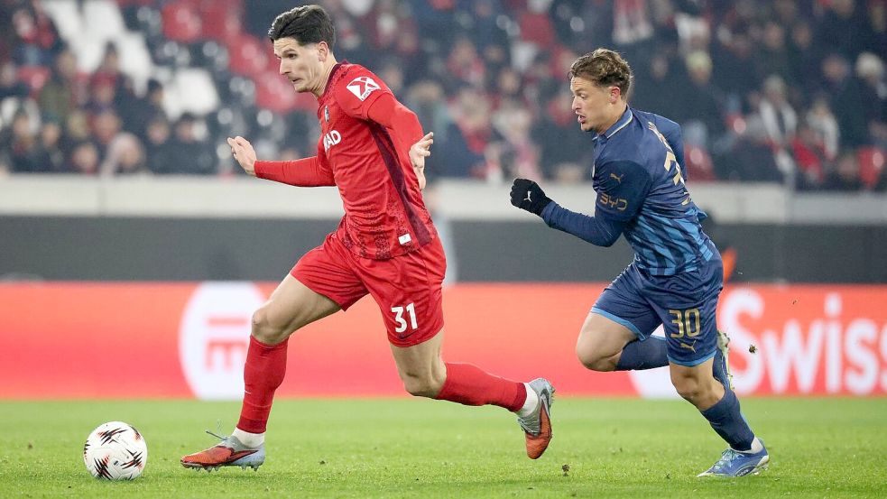 Igor Matanovic (l.) gehörte zu den auffälligsten Freiburgern - und traf. Foto: Philipp von Ditfurth