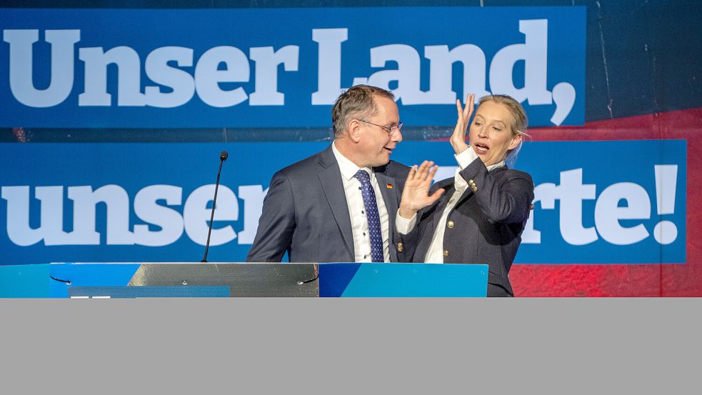 Gebrochenes „Wahlversprechen“ und „Wildwest-Methoden“: Die Kritik der AfD-Chefs Alice Weidel und Tino Chrupalla an Präsident Trump war überraschend deutlich. Foto: Harald Tittel/dpa