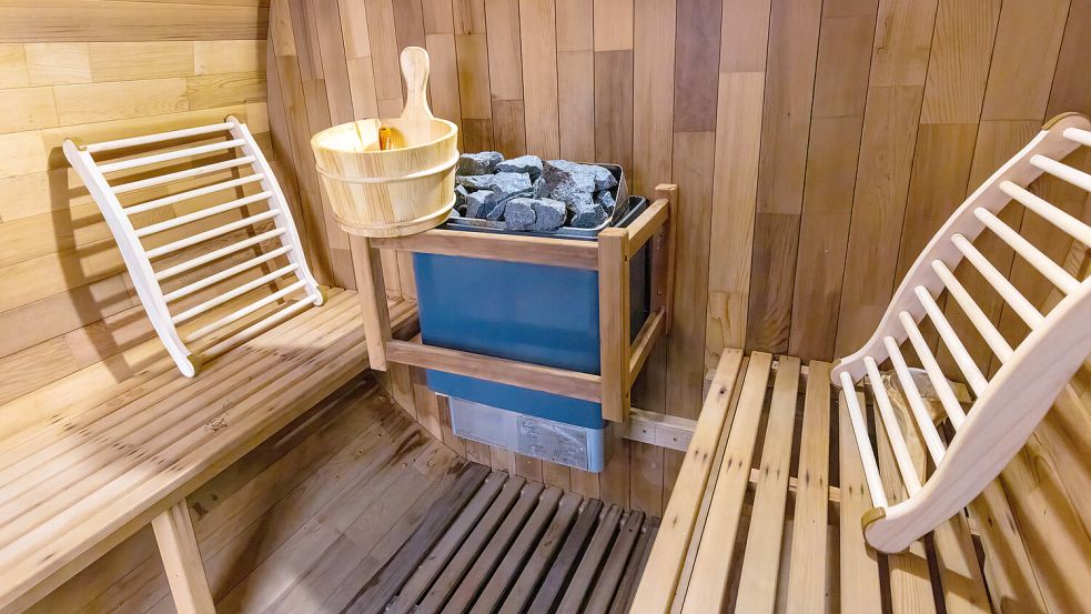 „Das heimliche Filmen in der öffentlichen Sauna ist nach geltendem Recht nicht strafbar“, sagt Stefanie Hubig. Foto: IMAGO/Addictive Stock