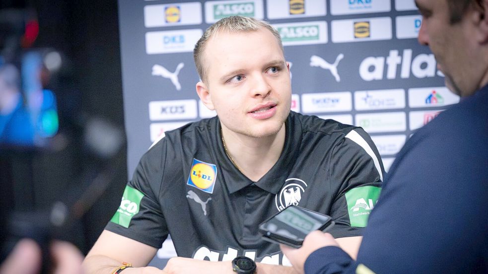 Keine Angst vor Dänemark: Handball-Nationalspieler Justus Fischer glaubt an einen deutschen Sieg. Foto: Sina Schuldt