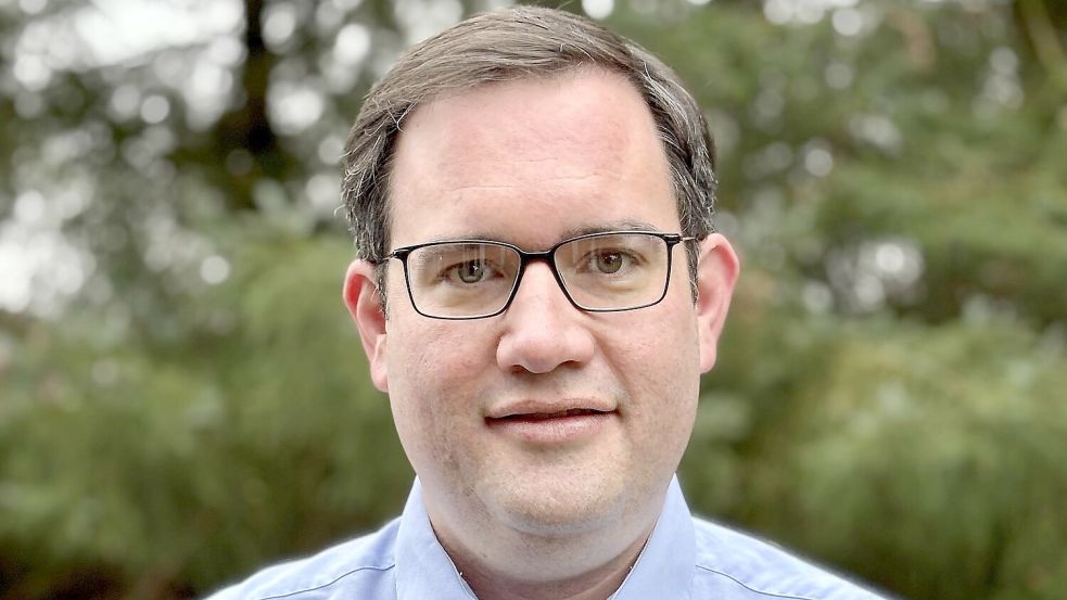 Kay Bents warnt zusammen mit seiner SPD-Fraktion vor kontinuierlich steigender Verschuldung in Großefehn. Foto: privat