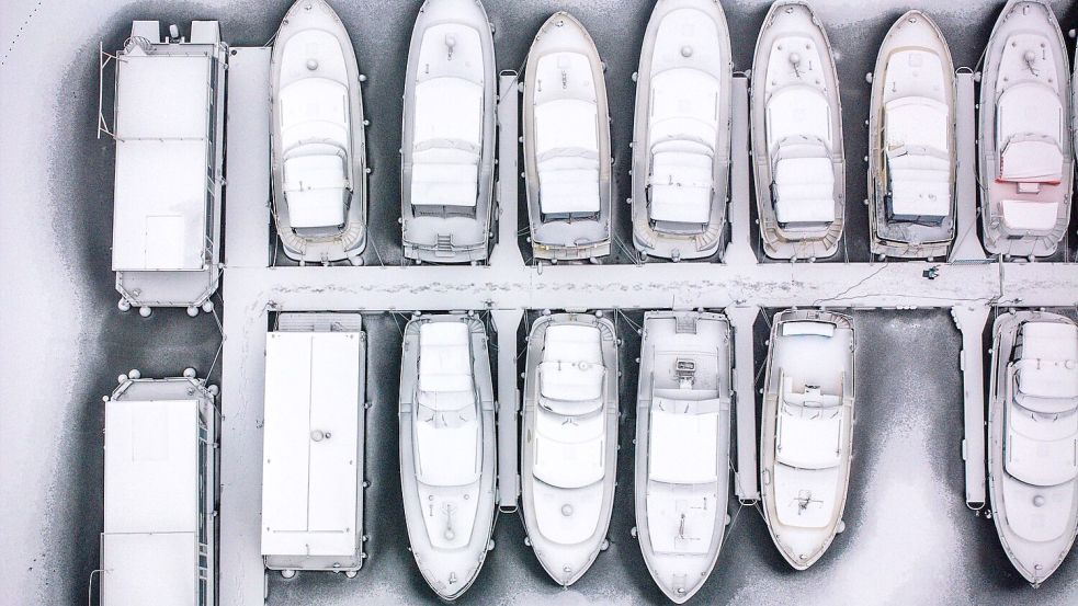 Wie lange das Eis bleibt, hängt von mehreren Faktoren ab - natürlich auch von den Temperaturen. Foto: Jens Büttner