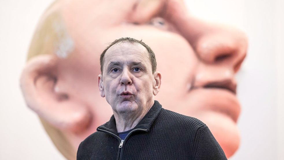 Tilly vor Putin-Figur (Archivbild) Foto: Oliver Berg