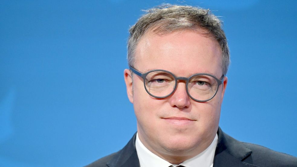 Voigt reagierte mit Unverständnis auf die Aberkennung seines Doktorgrades. (Archivbild) Foto: Martin Schutt