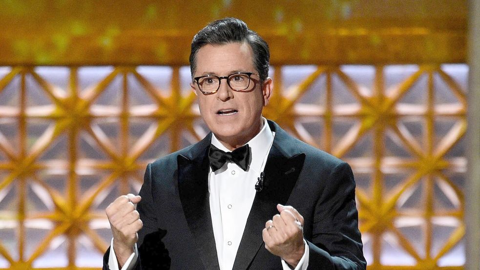 Colbert, dessen Show 2026 abgesetzt wird, gilt als Kritiker Trumps. (Archivbild) Foto: Chris Pizzello/AP/dpa