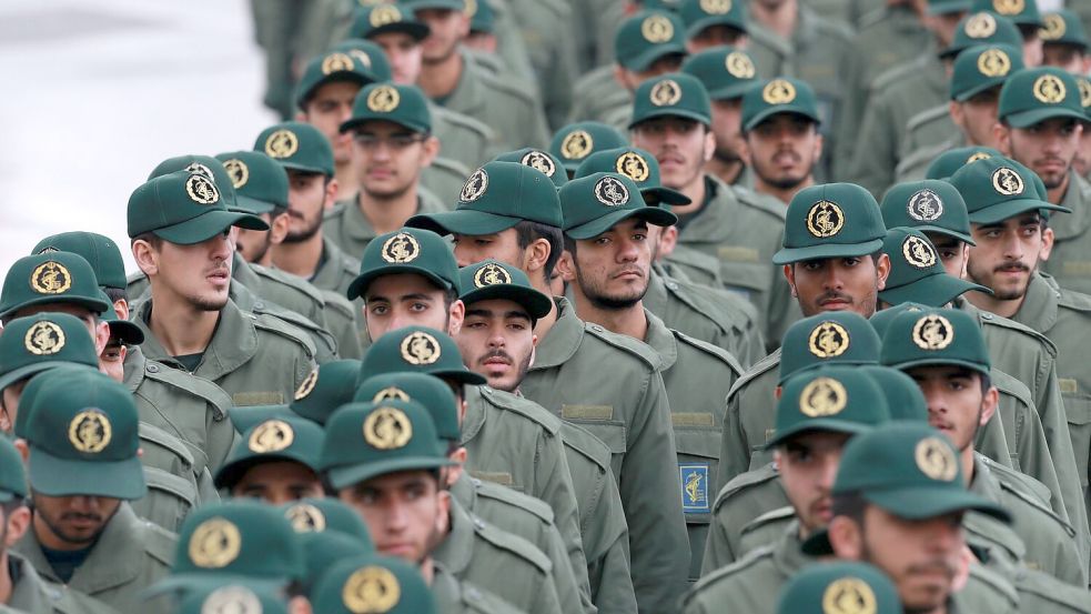 Kommen die Revolutionsgarden nun nach jahrelanger Diskussion auf die EU-Terrorliste? An diesem Donnerstag könnte es eine Grundsatzeinigung geben. (Archivbild) Foto: Vahid Salemi/AP/dpa