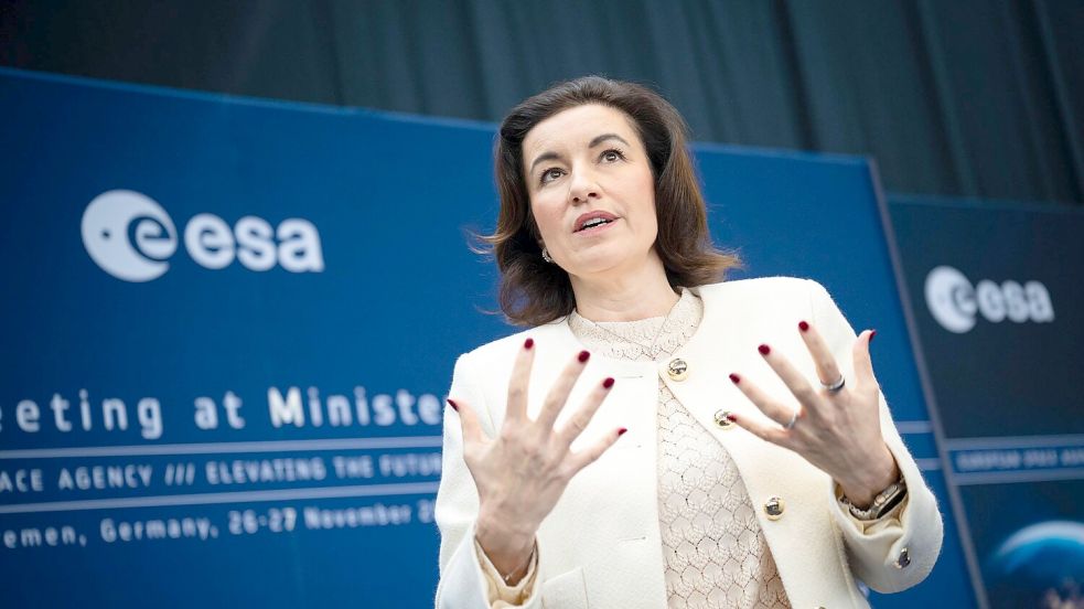 Bundesforschungsministerin Dorothee Bär würde gerne zum Mond fliegen. (Archivbild) Foto: Sina Schuldt
