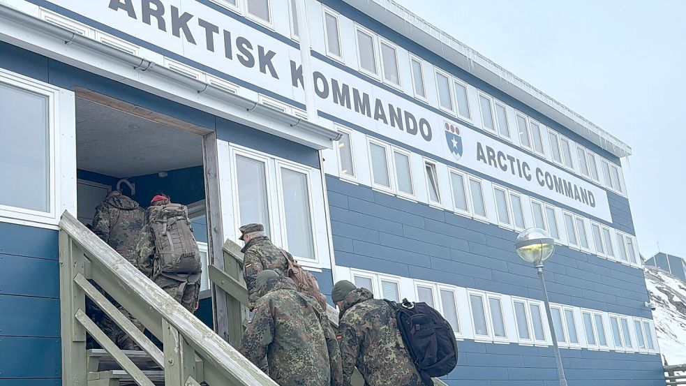 Ein Bundeswehr-Team hatte sich im Januar ein eigenes Bild der Gegebenheiten in Grönland gemacht. Foto: dpa/Julia Wäschenbach