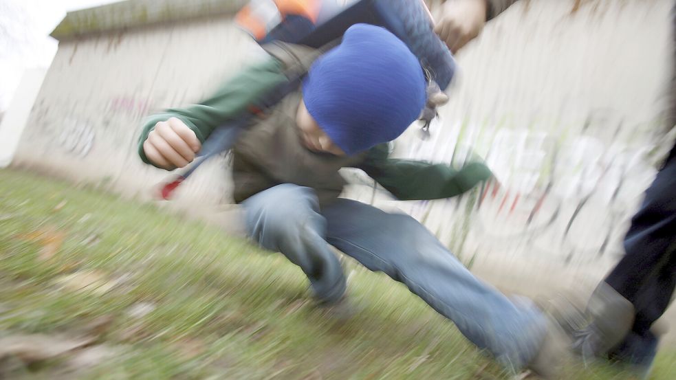 Die Kinderbande in Leipzig hat es auch auf junge Schüler abgesehen. Foto: dpa/Oliver Berg