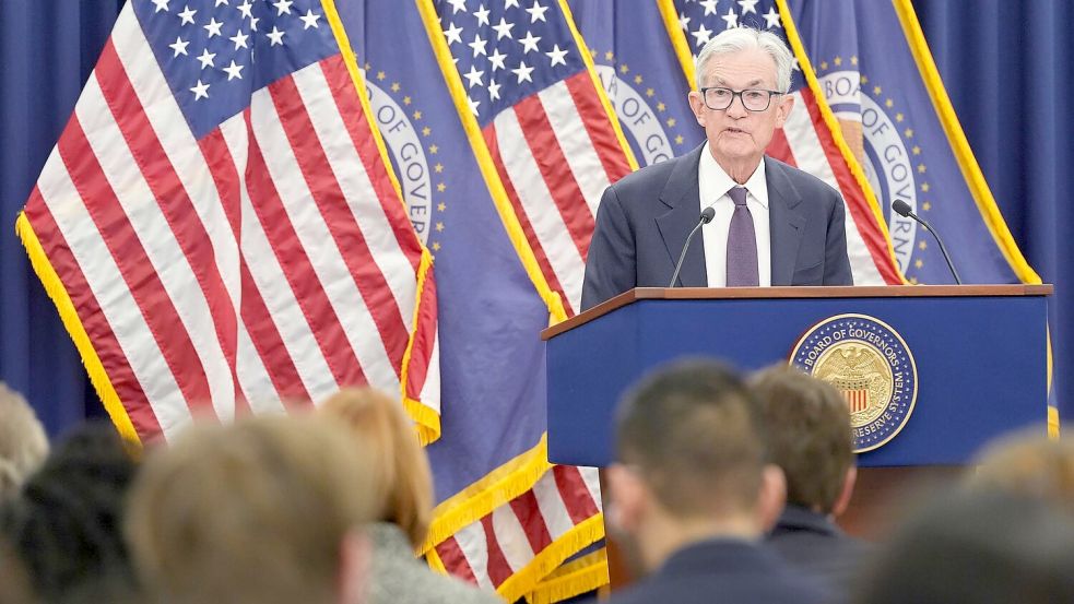 Die Fed hat nach drei Senkungen erstmals wieder den Leitzins unberührt gelassen. Foto: Jacquelyn Martin/AP/dpa