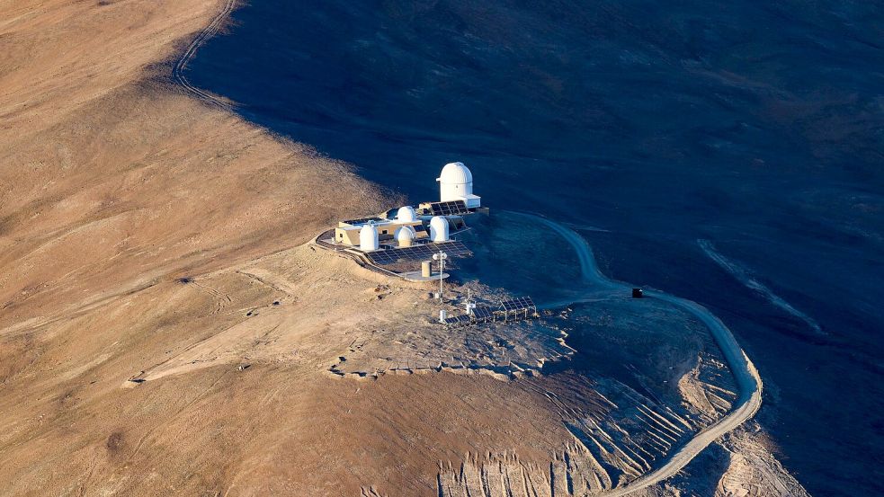 Die Sternwarte „Rolf Chini Cerro Murphy“ der Europäischen Südsternwarte (ESO) am Cerro Armazones Foto: Bernd von Jutrczenka/dpa
