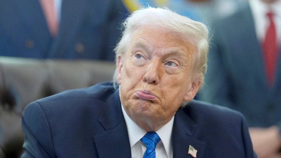 Der US-Präsident erhöht den Druck auf Teheran. (Archivbild) Foto: Evan Vucci/AP/dpa