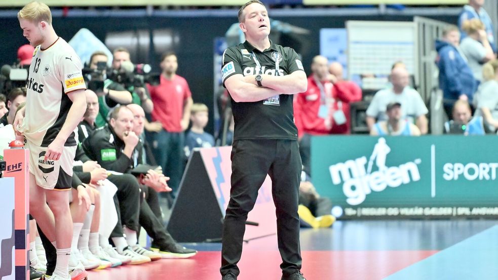 Handball-Bundestrainer Alfred Gislason wehrt sich nach EM-Silber gegen Kritik. Foto: Sina Schuldt