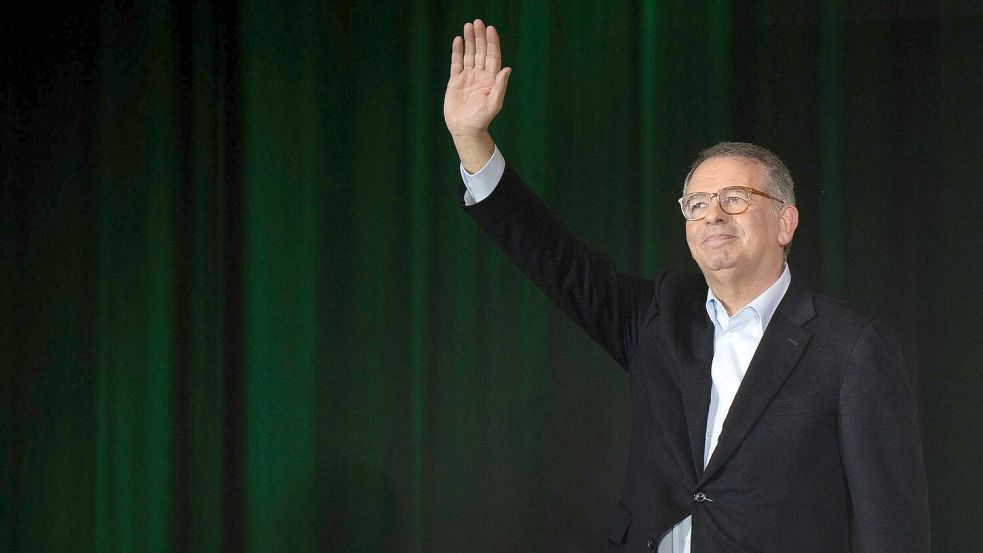 Der Sozialist António José Seguro ging als haushoher Favorit in die Stichwahl um das portugiesische Präsidentenamt. (Archivbild) Foto: Ana Brigida/AP/dpa