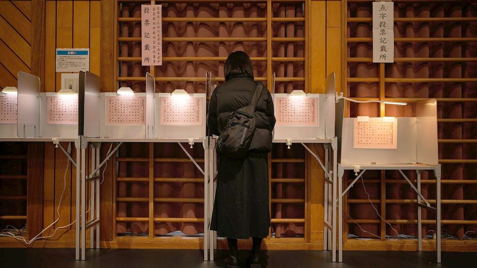 Japans größte Oppositionspartei erlitt an der Wahlurne schwere Verluste. Foto: Louise Delmotte/AP/dpa