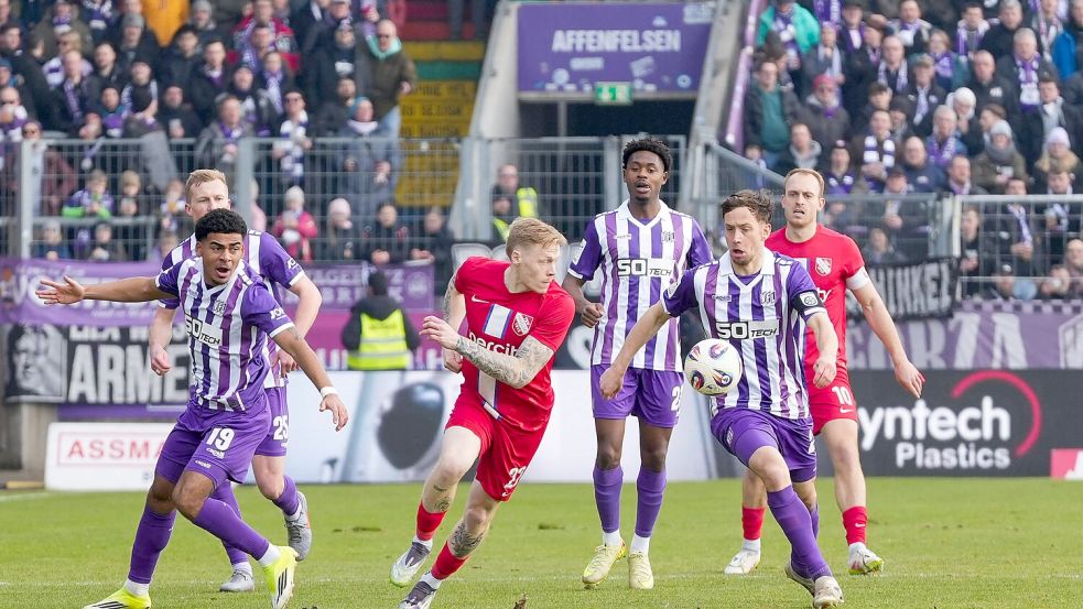 Starke Mannschaftsleistung: Der VfL hat gegen Havelse den ersten Heimerfolg 2026 eingefahren. Foto: Imago/Leon Frick
