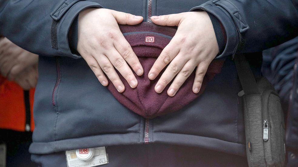 Forderungen aus der Politik werden laut Foto: Boris Roessler