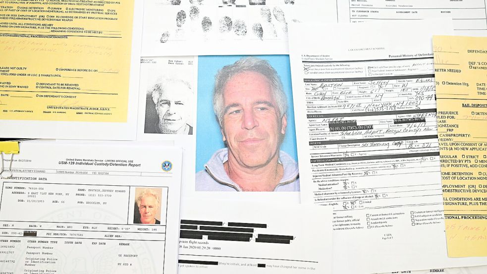 Durch die neu veröffentlichten Dokumente im Fall Jeffrey Epstein kommen weitere Details über den Sexualstraftäter ans Licht. Foto: IMAGO/ZUMA Press Wire/Vladislav Nekrasov