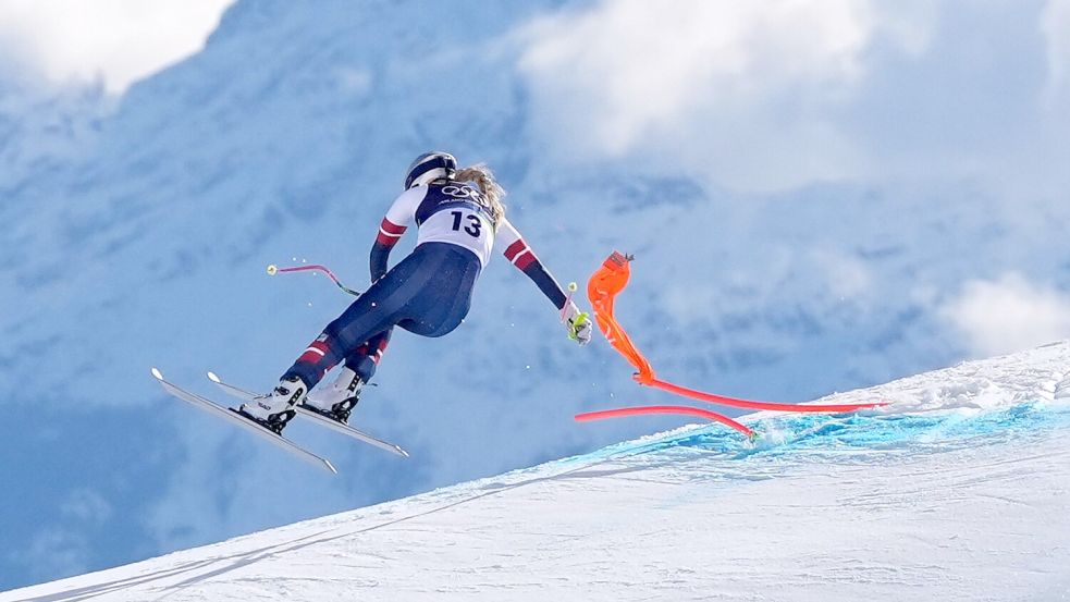 Lindsey Vonn stürzte in der olympischen Abfahrt schwer. (Archivbild) Foto: Jacquelyn Martin/AP/dpa