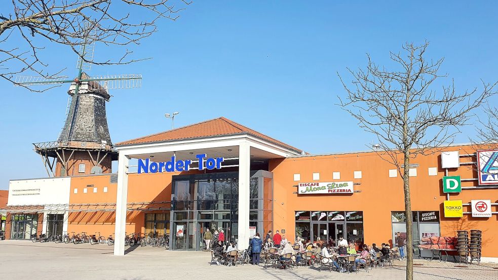 Schwierige Zeiten für das Einkaufszentrum Norder Tor. Im kommenden Jahr will der Kaufland das Norder Tor verlassen. Foto: Rebecca Kresse