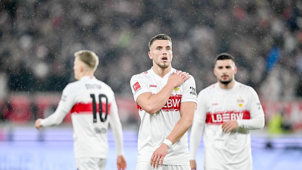 Ermedin Demirovic feiert sein 1:0. Foto: Harry Langer