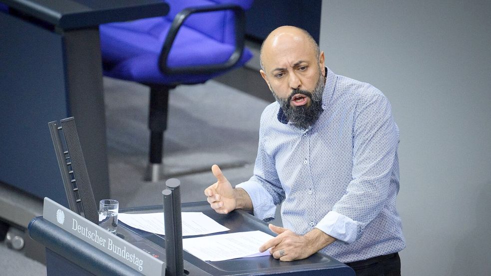 Ferat Koçak in mit einem Direktmandat in den Bundestag eingezogen. Sein Wahlkreis ist Berlin-Neukölln. (Archivbild) Foto: Bernd von Jutrczenka/dpa