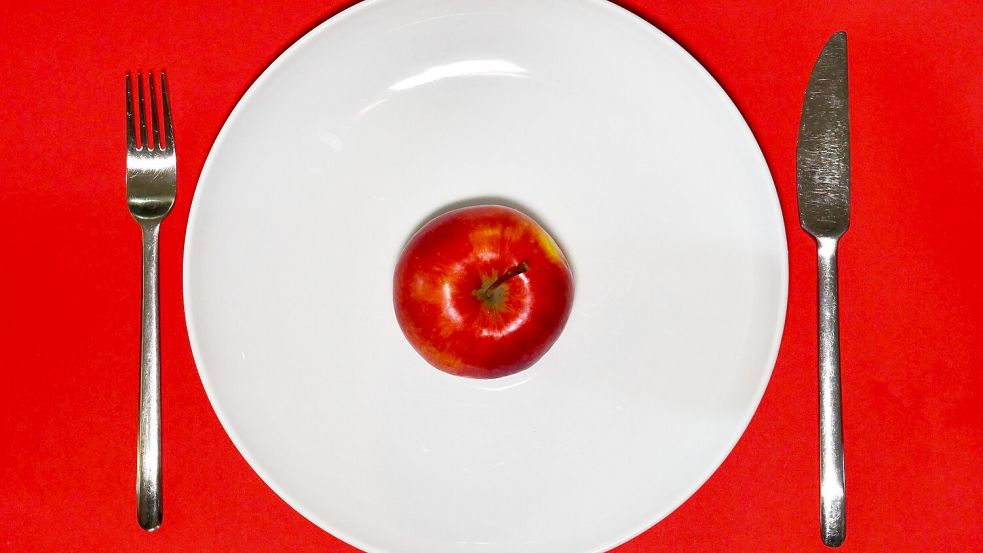 Der Wunsch nach Kontrolle über Körper und Gesundheit kann laut Experten beim Fasten eine Rolle spielen. (Archivbild) Foto: Ralf Hirschberger