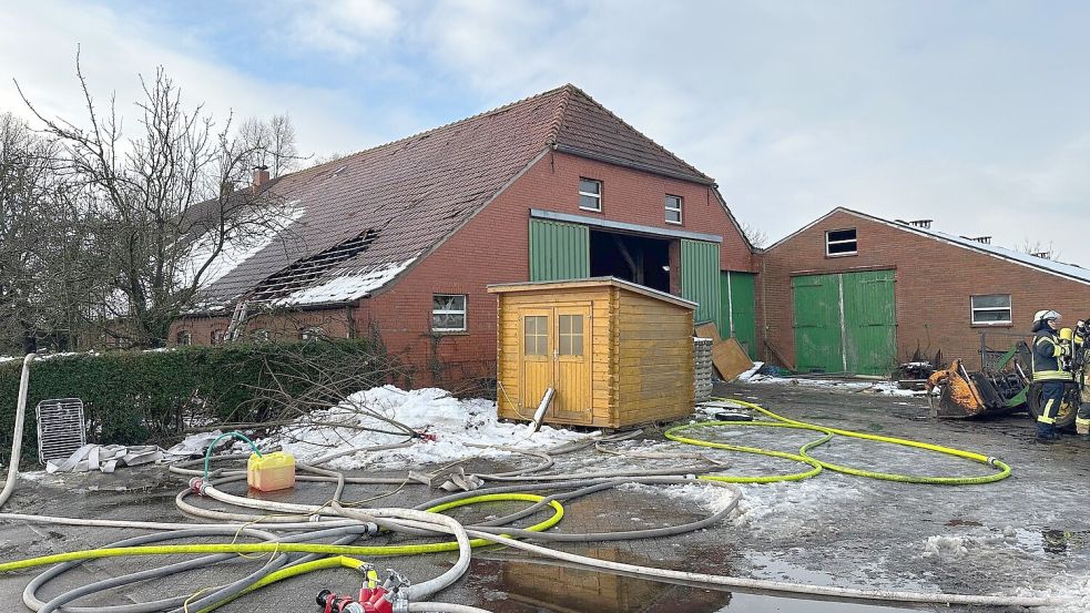 Der Einsatz war nach etwa drei Stunden beendet. Foto: Feuerwehr