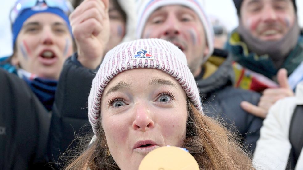 So sieht Gold aus: Frankreich um Lou Jeanmonnot macht vor, wie’s geht. Foto: Hendrik Schmidt