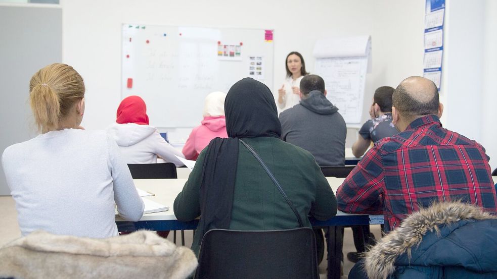 Die sogenannten Erstorientierungskurse für Schutzsuchende hat das Bundesamt für Migration und Flüchtlinge (Bamf) 2017 eingeführt. (Archivfoto) Foto: Sebastian Kahnert