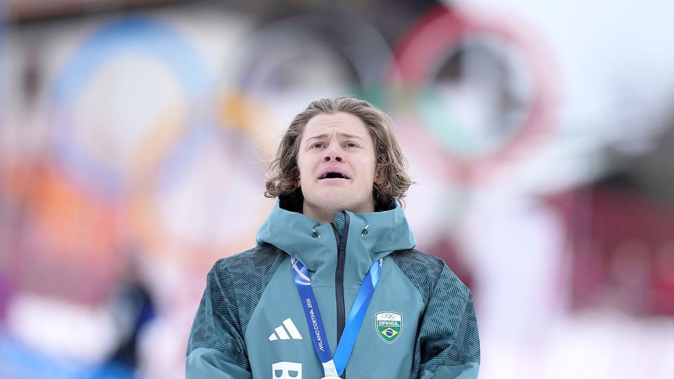 Der für Brasilian startende Lucas Braathen gewann die erste Medaille für ein südamerikanisches Land bei Winterspielen überhaupt - und dann gleich Gold. (Archivbild) Foto: Julia Demaree Nikhinson/AP/dpa