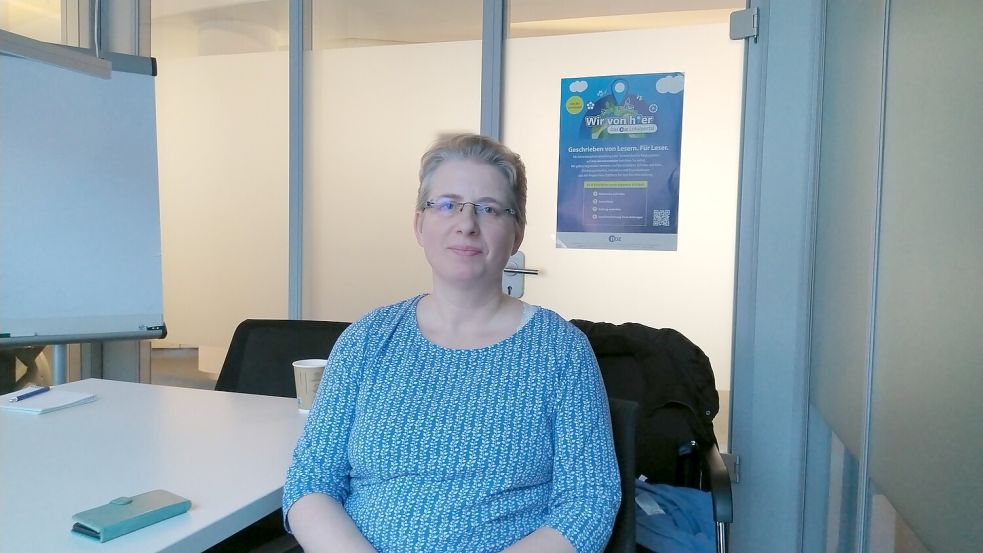 In einem ICE ist die Osnabrückerin Christina Haupt gestrandet – und das ausgerechnet in einem Tunnel. Die Folgen des stundenlangen Ausharrens in der Dunkelheit spürt sie bis heute. Foto: Julian Blome