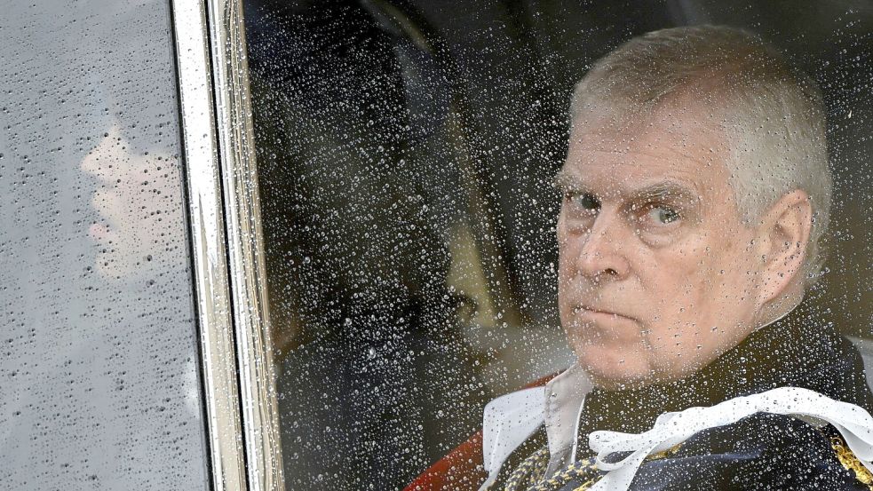 Neben Ex-Prinz Andrew scheinen einige britische Amtsträger Verbindungen zu Sexualstraftäter Jeffrey Epstein gehabt zu haben – die britische Justiz geht dem nach. Foto: Toby Melville